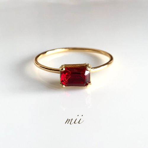 ≪14kgf≫vintage swarovski オクタゴン 一粒リング レッド 指輪 
