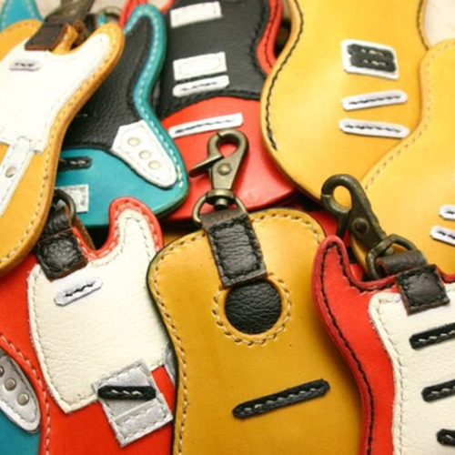 hoyuko様オーダー品 ギター型ピックケース キーケース 革工房