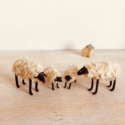 羊の親子 (ベージュ）wire&loop yarn  ワイヤークラフト 3枚目の画像