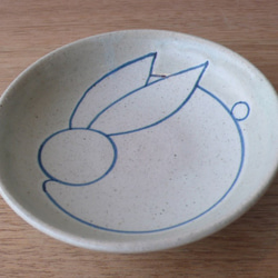 陶器中小板橫盤兔子 第1張的照片