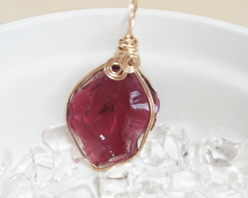 Kgf14 希少 アンダラクリスタル \"フォルテヴェリタス\" 5A ルビー Kgf14 希少 アンダラクリスタル 