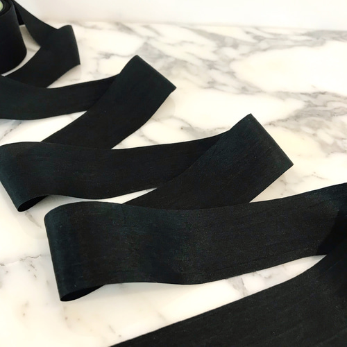 sugri スグリ　　別珍フードシルクリボン　ブラック sugri別珍フード ブラック | THE MISONO