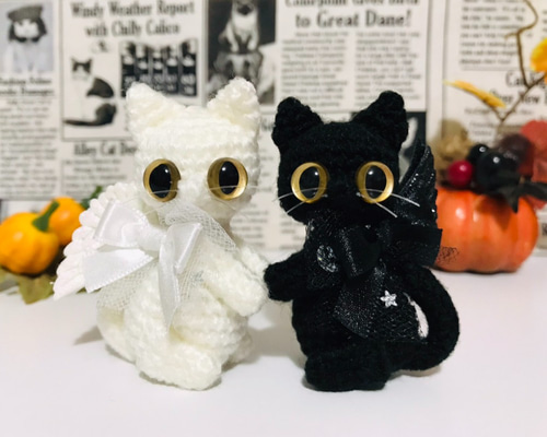 天使と悪魔の白猫＆黒猫のセット♡キーホルダー・ストラップ