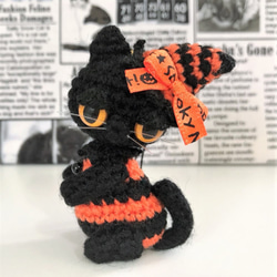 やさぐれ黒猫＊ハロウィン☆あみぐるみストラップ☆受注製作品 1枚目の画像