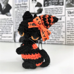 やさぐれ黒猫＊ハロウィン☆あみぐるみストラップ☆受注製作品 3枚目の画像