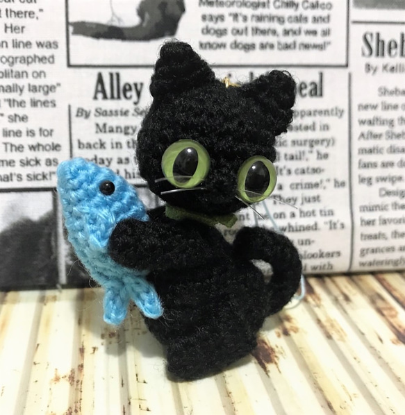 黒猫とお魚☆猫あみぐるみ♡キーホルダー・ストラップ・ボールチェーン 