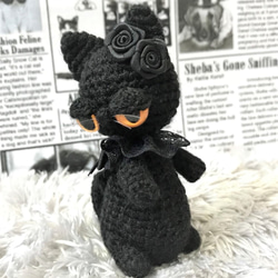 手乗りサイズ☆やさぐれ黒猫★あみぐるみ☆受注製作品 3枚目の画像