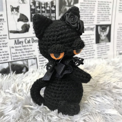 手乗りサイズ☆やさぐれ黒猫★あみぐるみ☆受注製作品 4枚目の画像