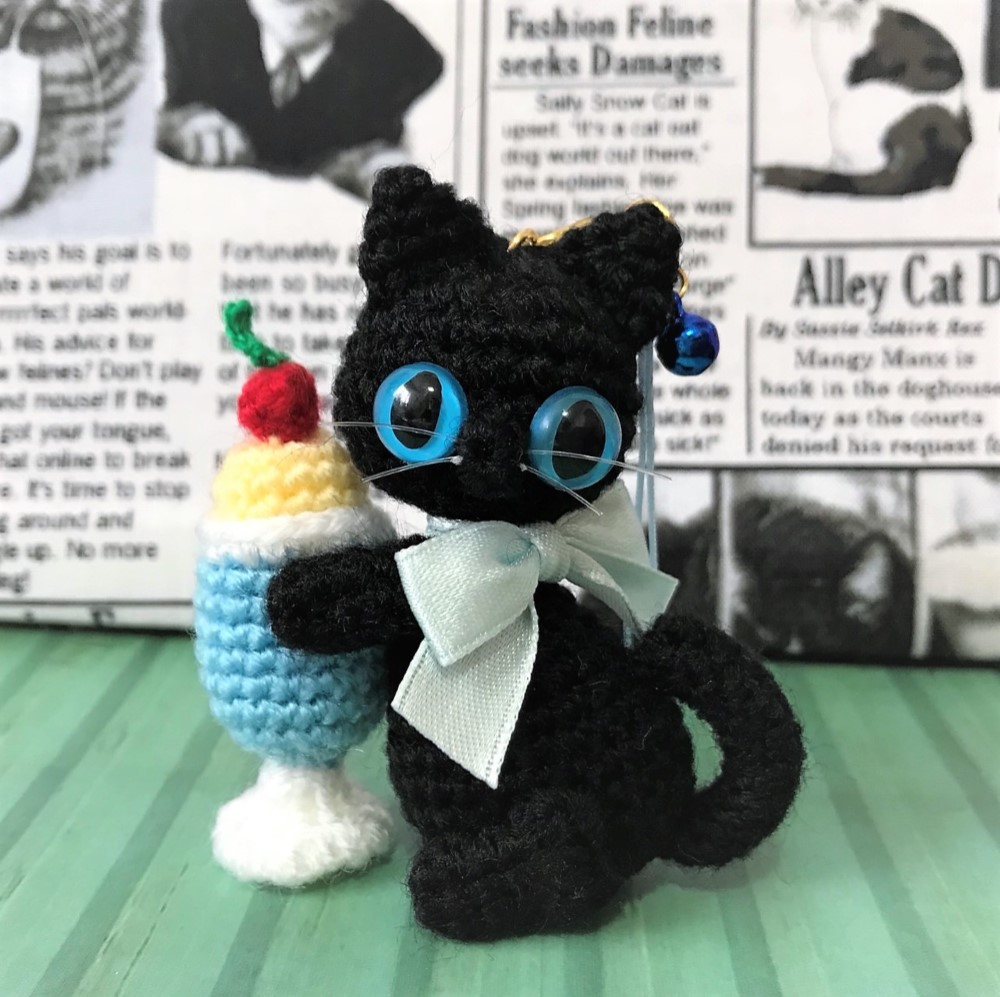 黒猫のクリームソーダ☆あみぐるみ♡キーホルダー・ストラップ