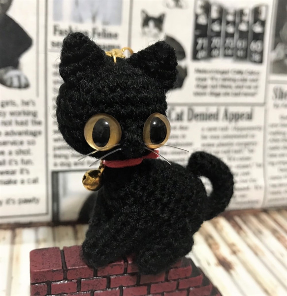 黒猫ストラップ*あみぐるみ♡キーホルダー・ストラップ・ボールチェーン☆☆受注製作品 2枚目の画像