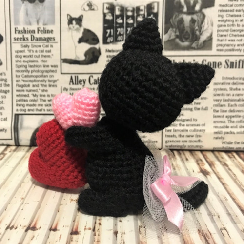65%OFF【送料無料】 Wハート黒猫*手乗りサイズ♪あみぐるみ あみぐるみ くろねこROOM あみぐるみ
