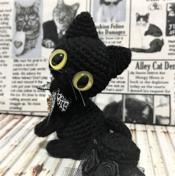 ハロウィン黒猫＊手乗りサイズ★あみぐるみ☆受注製作品 4枚目の画像