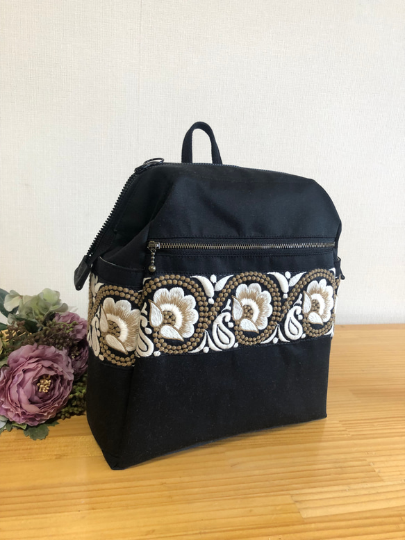 大人のリュック 黒系 刺繡リボン リュック・バックパック tumugi 通販 