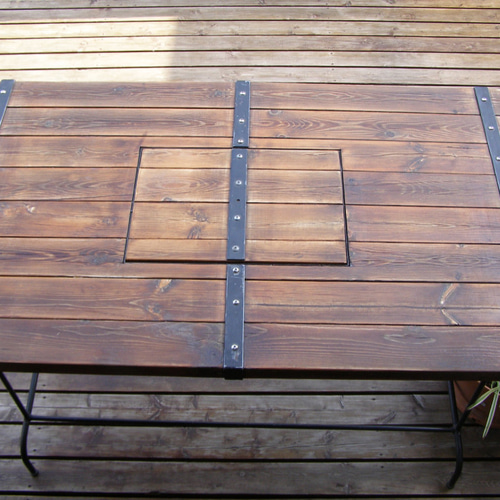 アイアン&ウッド】 バーベキューテーブル ～インでもアウトでも使える