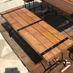 ガーデンテーブルフルセット （テーブル×1、ベンチ大×２、ベンチ小×２） アイアン&ウッド 6枚目の画像