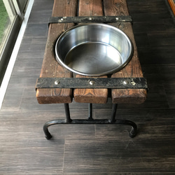 アイアン&ウッド ドッグテーブル（大）　犬用お食事テーブル 7枚目の画像