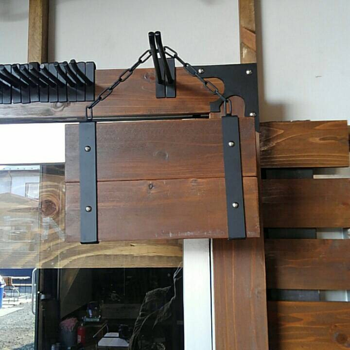 【送料無料】【アイアン&ウッド】 吊り下げ型看板・サイン・表札・案内板　（180mm×300mm）