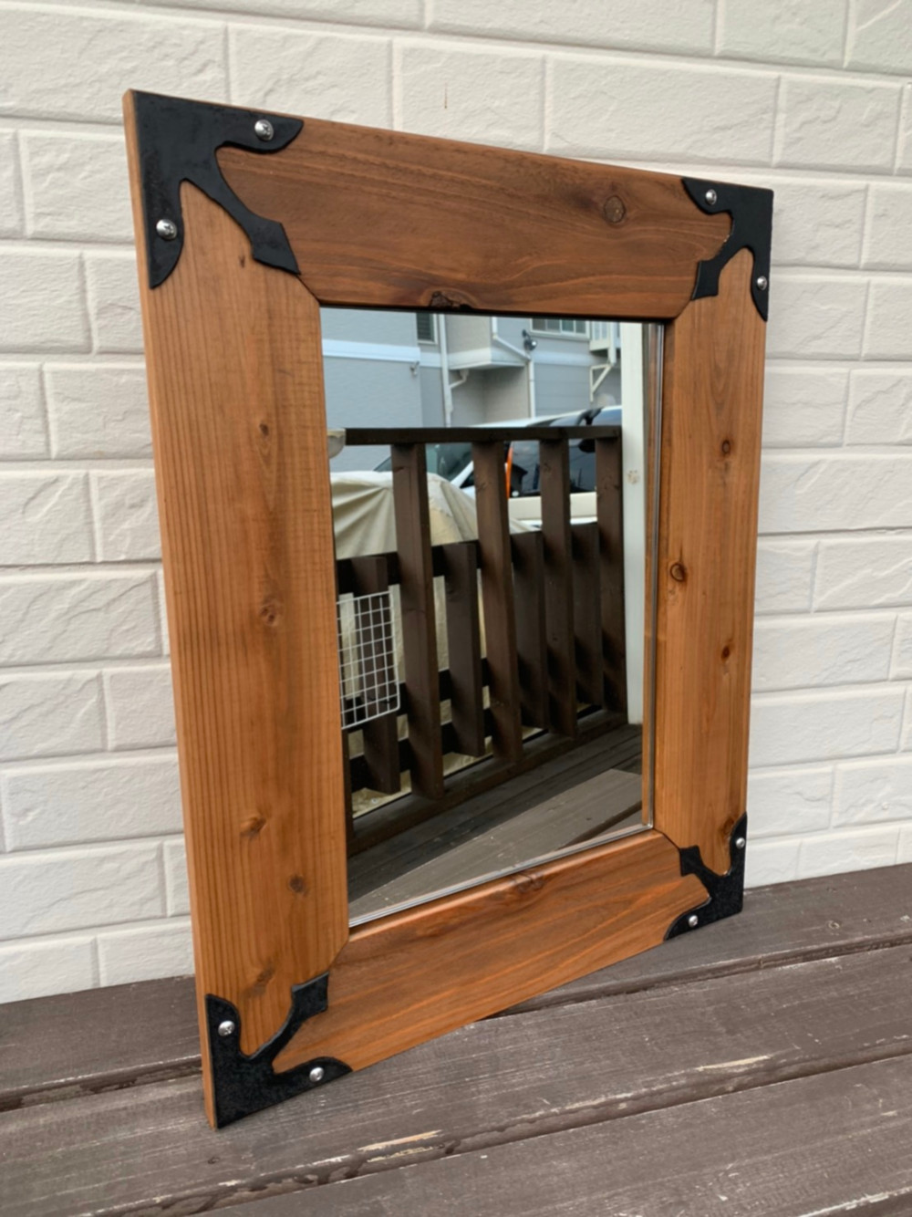 ウォールミラー ミニタイプ　【アイアン＆ウッド】美容院向け　外寸H540 W430 　ミラーH360 W250