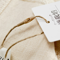 糸ロックス-Ｒ【麻/12cm/100本入】　さげ札用糸ファスナー　ナチュラルな風合いが特徴です 2枚目の画像