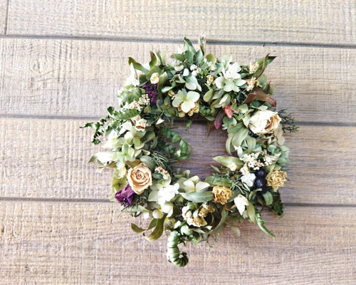 アンティーク調 リース ギボシの葉とオクラの実 ドライフラワーリース アンティーク調 リース ギボシの葉とオクラの実 ドライフラワーリース