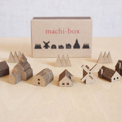【組立て品】machi-box_教会のある町 1枚目の画像