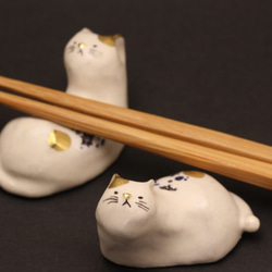 金澤猫箸置き 寄り添いペア「雪」　※現品のみ 2枚目の画像