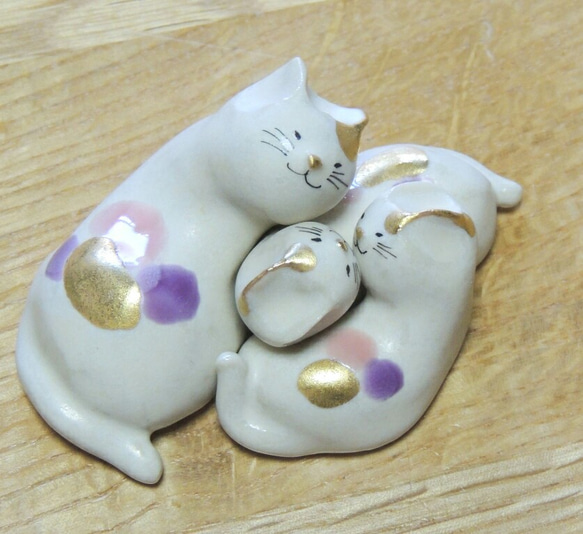 金澤猫 ねんねこ親子 桜色×雅な紫色　※現品のみ 1枚目の画像