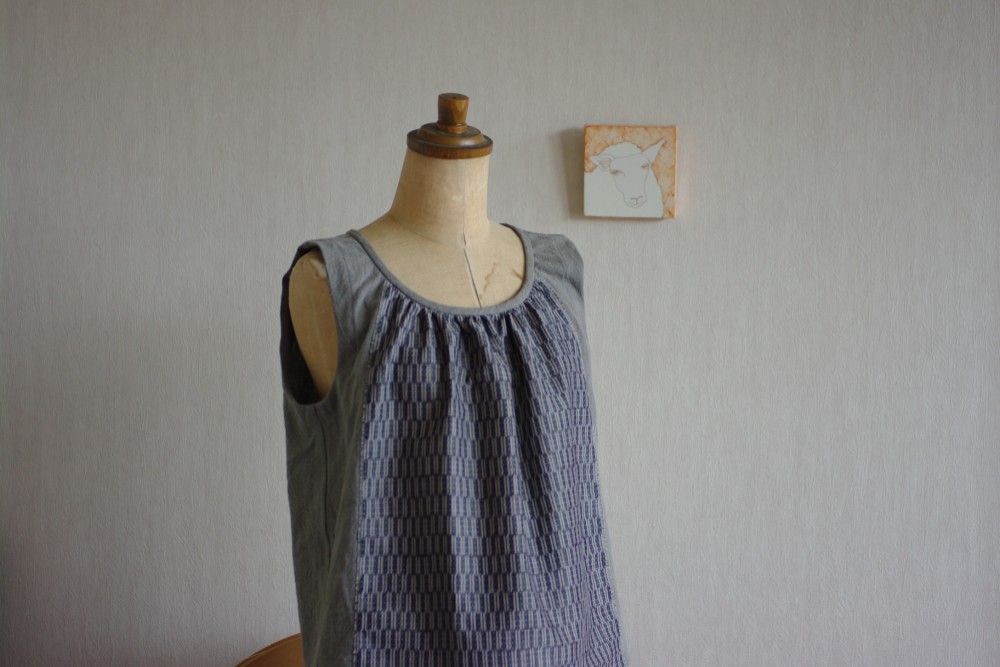 筑紫つむぎの小さなブラウス　ブルーグレー