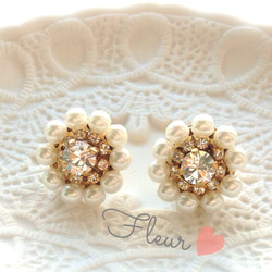 fleur pearl&bijou(crystal)ピアス 1枚目の画像