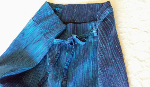 タイhandmadeシルク  筒形巻きスカート ブルー系 6枚目の画像
