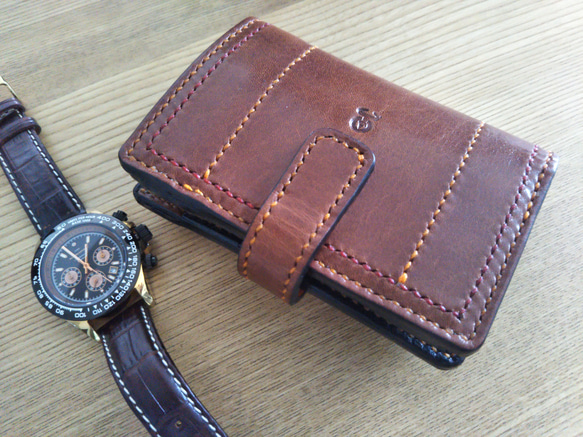 【送料無料】ブラウン牛革ハーフサイズミニ　二つ折り財布(差し込み式ベルト留め)TIO-HFS004 2枚目の画像