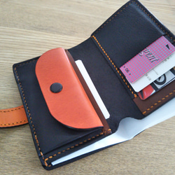 【送料無料】ブラウン牛革ハーフサイズミニ　二つ折り財布(差し込み式ベルト留め)TIO-HFS004 4枚目の画像