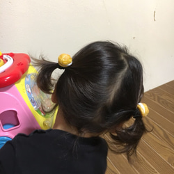 シュークリーム ヘアゴム 2点セット 3枚目の画像