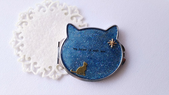 夜空の星と見上げる猫の両面ミラー 2枚目の画像