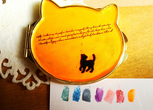 夕焼けと猫の両面ミラー(背景カラー変更可能 2枚目の画像