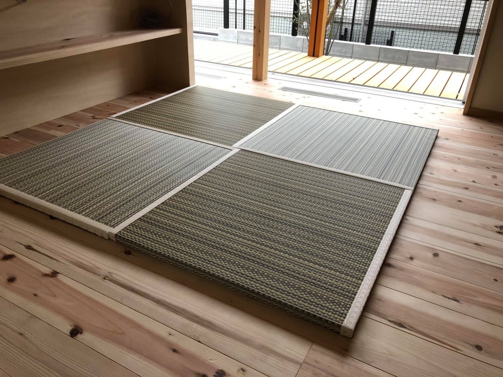 選べる畳縁で作るフローリング用置き畳　～ハイブリッド畳ライトグレー 8,360円