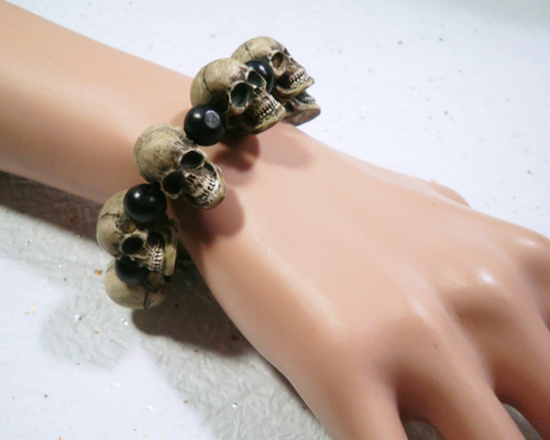 髑髏ビーズブレスレット ブレスレット spiderlily69 通販 2376033