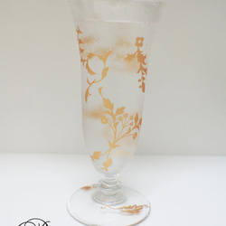 涼しげなアラベスク柄グラス 2枚目の画像