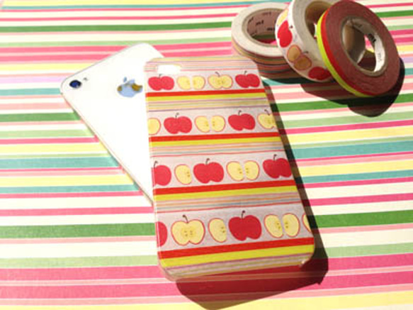 リンゴ柄の横ラインマスキングテープiPhoneケース。 1枚目の画像