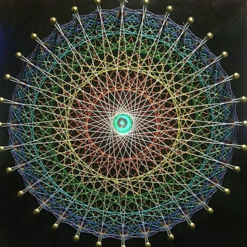 ☆チャクラ糸かけ曼荼羅15×15㎝[受注制作]中央くり抜きタイプ☆ その他