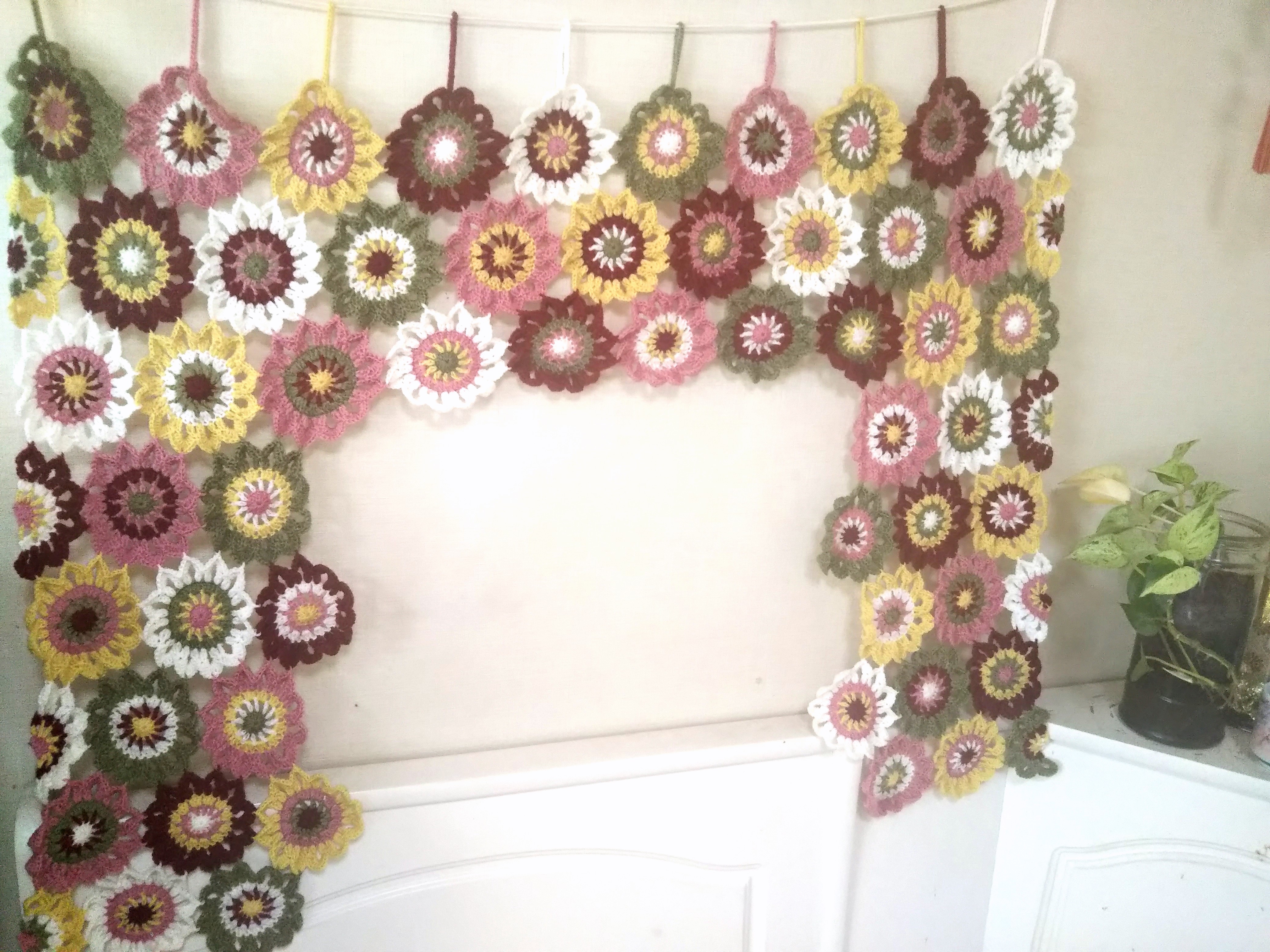 リニューアル～お花畑のカラフルモチーフのれん～送料無料