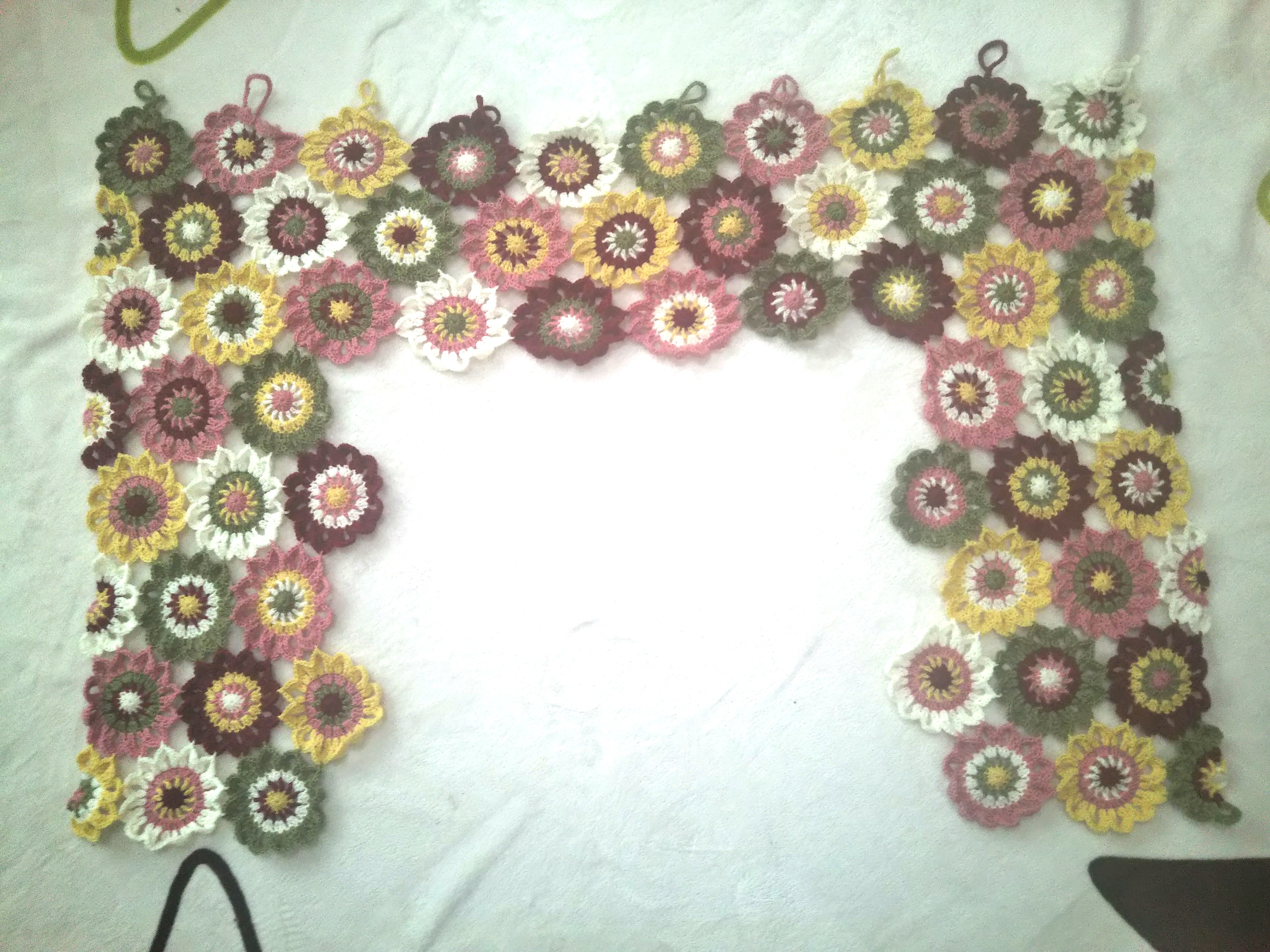 リニューアル～お花畑のカラフルモチーフのれん～送料無料