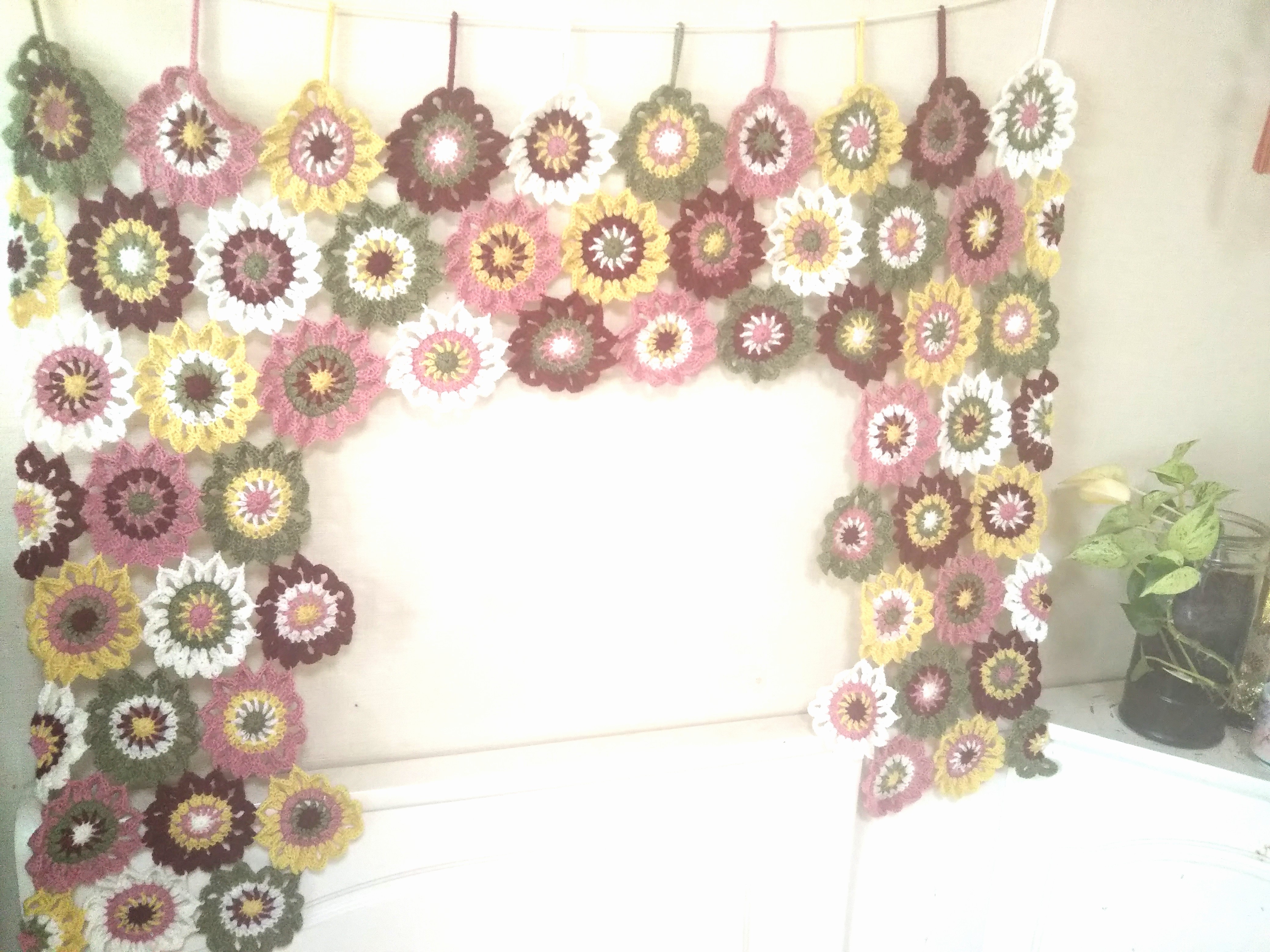 リニューアル～お花畑のカラフルモチーフのれん～送料無料