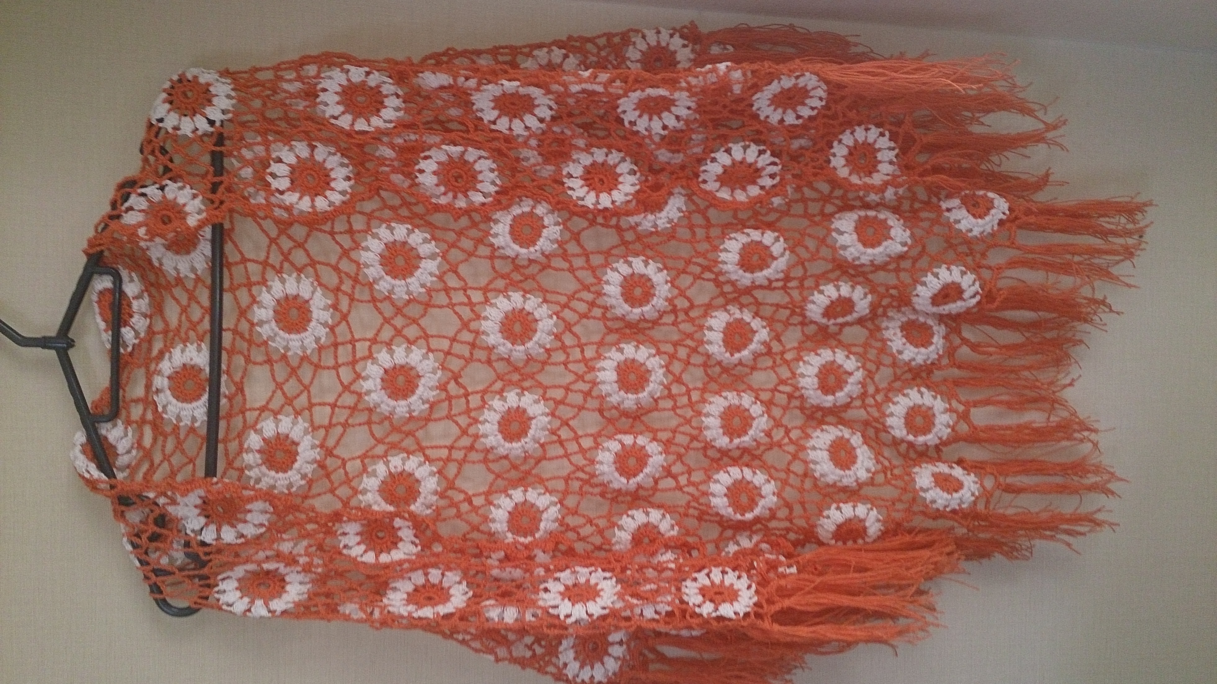 コットン100%～お花の台形ショール(オレンジ×白)～送料無料