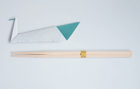 【再販】和紙の折り鶴が座る【祝箸】緑 4枚目の画像