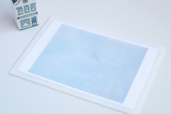 【Creema特集掲載商品】青空を見上げた【和紙の切り絵グリーティングカード】封筒・メッセージカード付 5枚目の画像