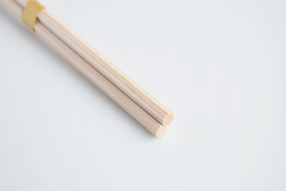和紙の折り鶴が座る【祝箸】水色 3枚目の画像