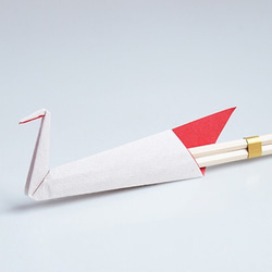 和紙の折り鶴が座る【祝箸】5膳セット 紅 2枚目の画像