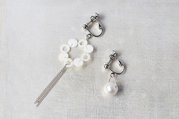 chain tassel flower + pearl（イヤリング） 3枚目の画像