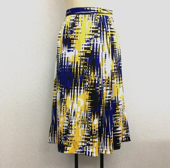 青と黄色のスカート 5枚目の画像